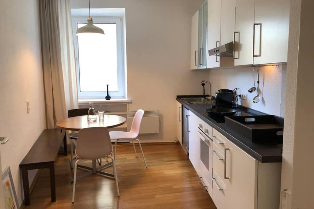 Charmant Leben Im Textilviertel - Stilvolle Wohnung - Zentral Und Ruhig Augsburg Exterior photo